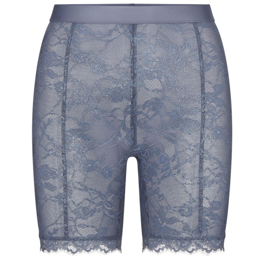 SKIMS LACE SHORTS IN COLOR THUNDER - SIZE XL - NWT!